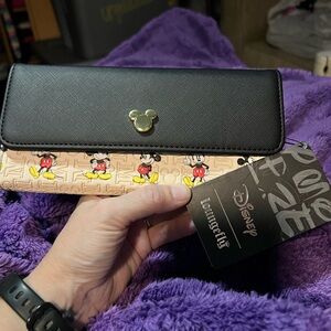 Disney Loungefly Cream and Black Mickey Mouse Wallet